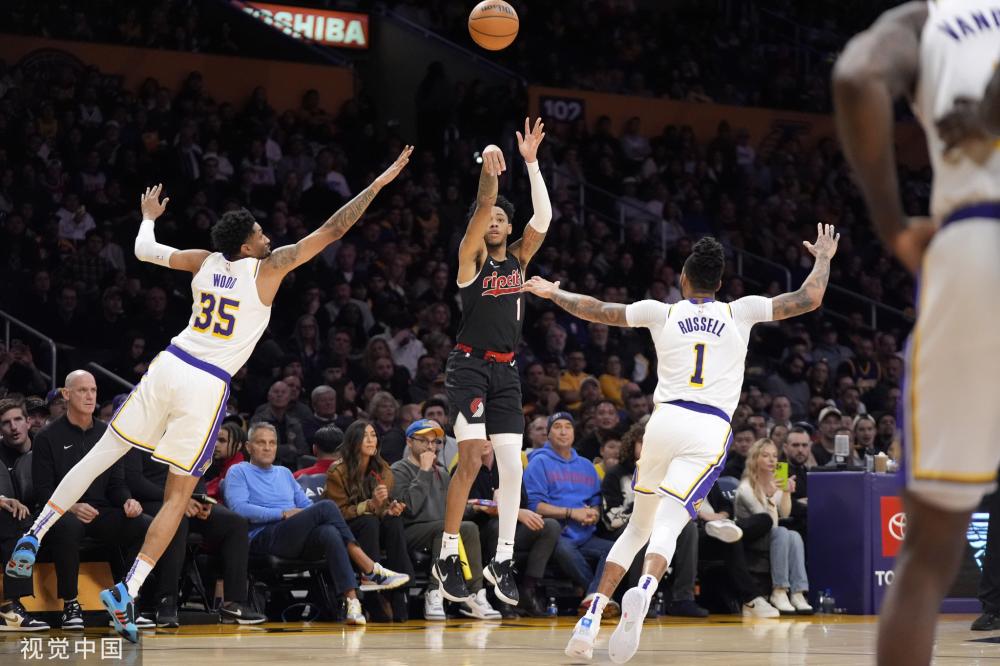 但足球作為 但足球作為