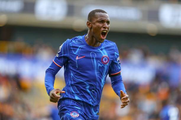 引领中英足 引领中英足